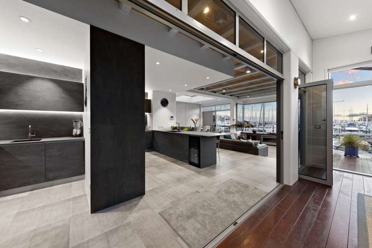 26 Rue Damarres Gulf Harbour_10