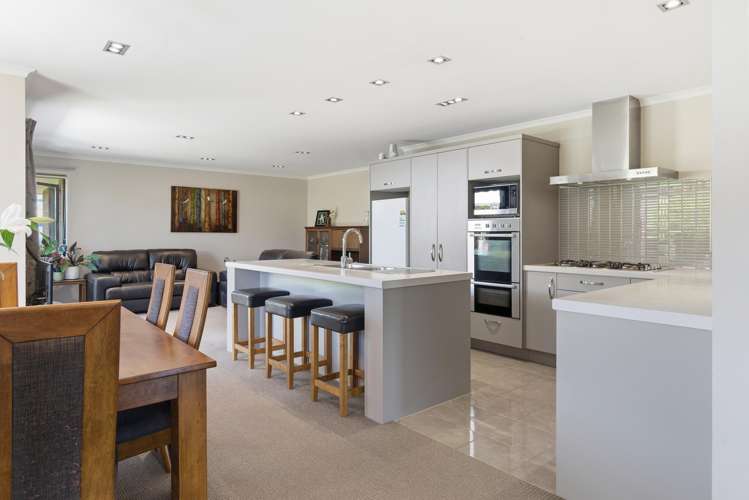 631 Gloucester Road Papamoa_3