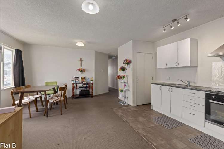 209 Rintoul Street_4