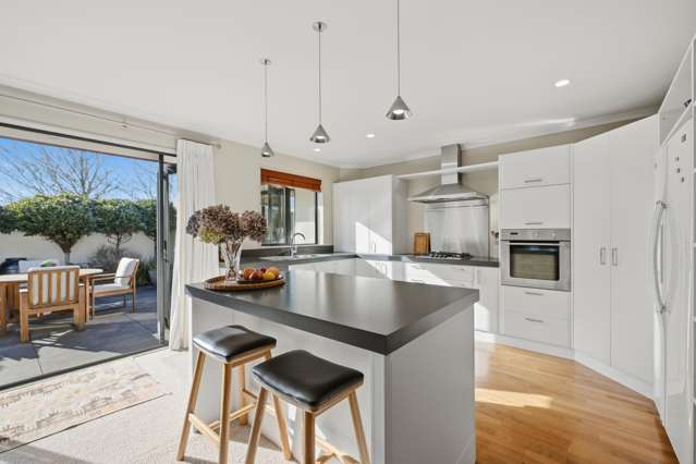 1 Caroline Way Northwood_1