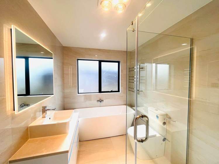 Christella Street Flat Bush_12