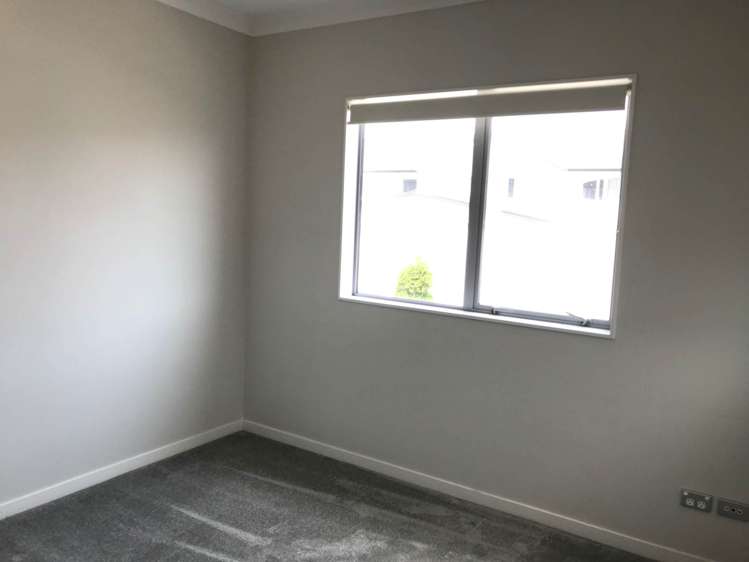 49 Rosewell Crescent Flat Bush_6