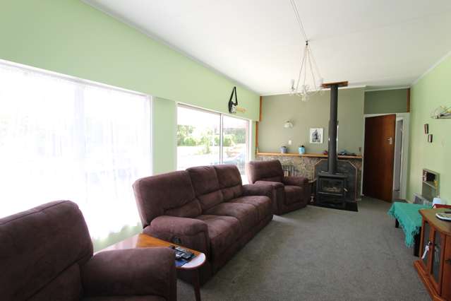 38 Rock Road Pahiatua_1