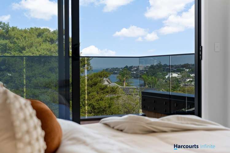 545 Beach Road Murrays Bay_17