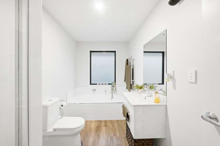 2 Earl Way Amberley_8