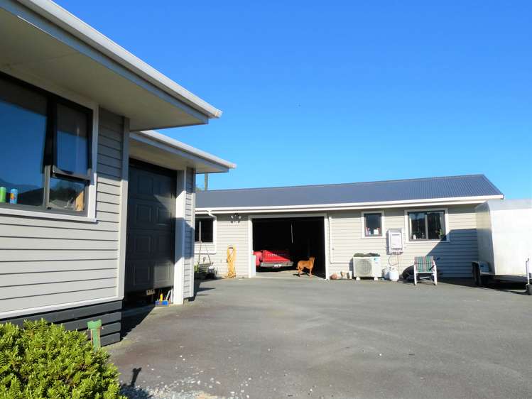 23 Pitt Street Runanga_23