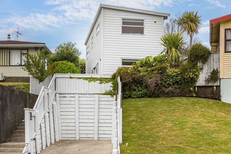 2A Hillary Street Tawa_22