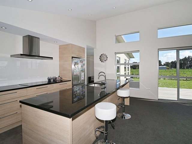 11 Marama Avenue South Otatara_2