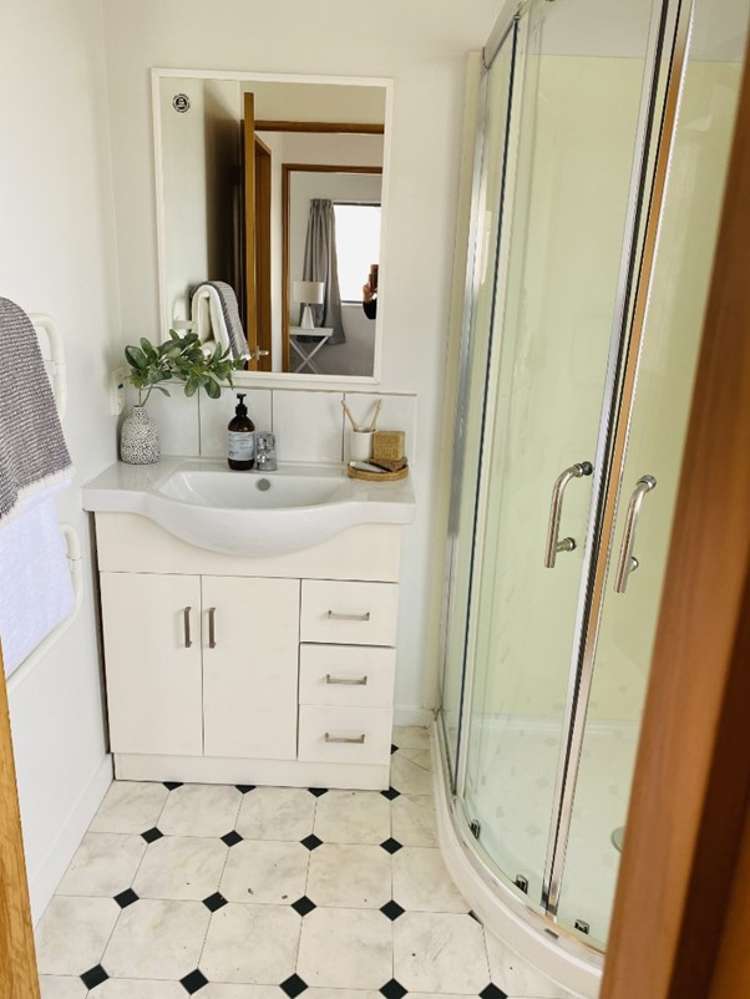 2/359 Hereford Street Linwood_5