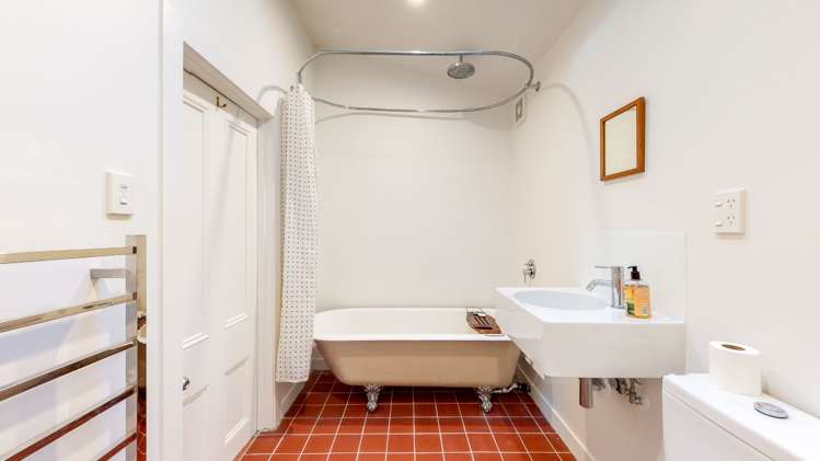 204 Sydney Street West Thorndon_11