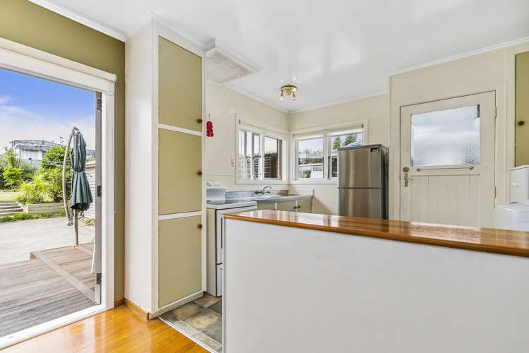 9 Paton Avenue Te Atatu South_8