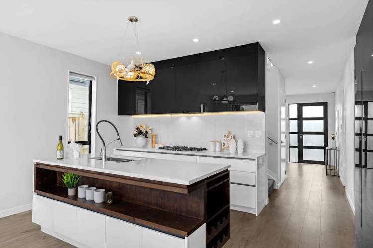 21 Paripari Street Flat Bush_3