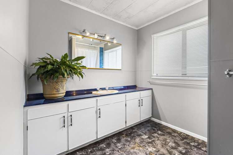 5 Bronte Place Whalers Gate_12