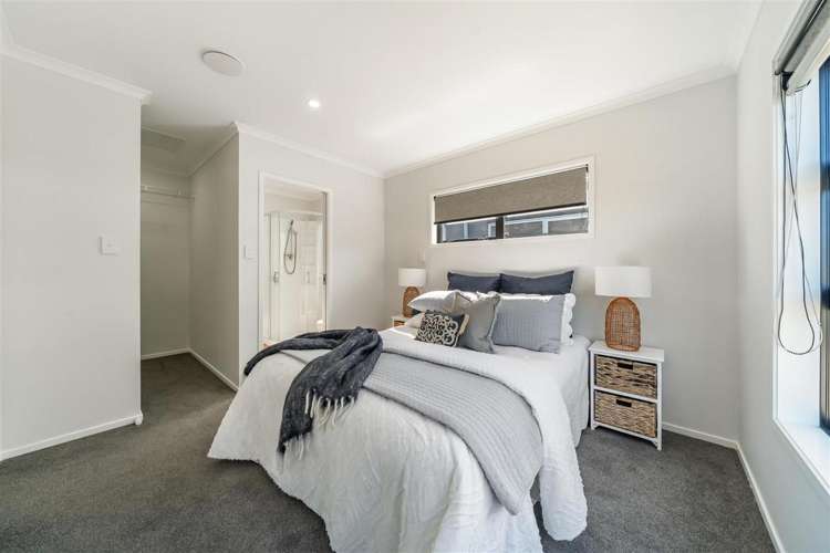 34 Te Kaeaea Crescent Wallaceville_22