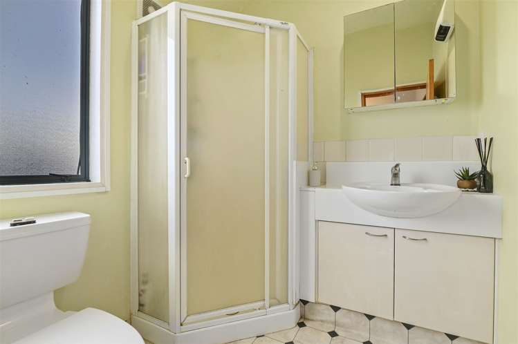 3/359 Hereford Street Linwood_7