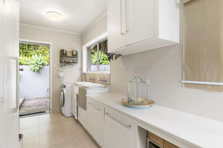 88 Scenic Drive Titirangi_7