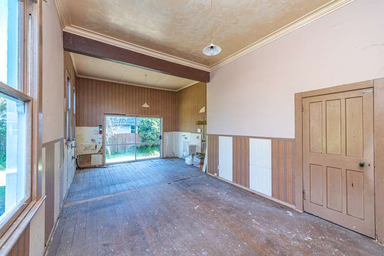 261 Somme Parade Aramoho_12