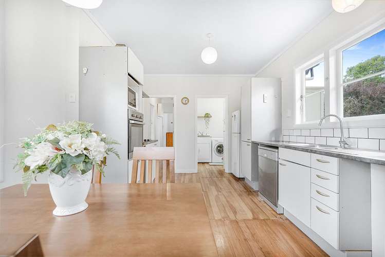 51 Sillary Street Hamilton East_6