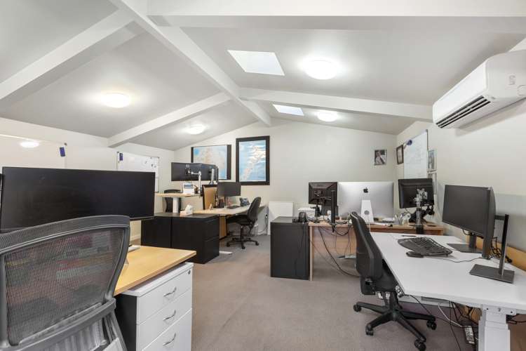 96 Naylor Street Hamilton East_9