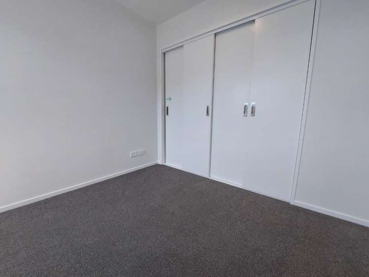 6 Selo Street Glen Eden_12