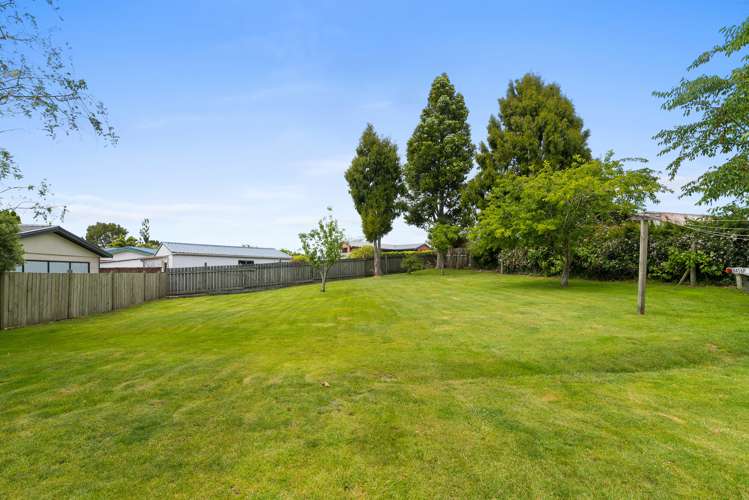 13 Henare Place Tihiotonga_18