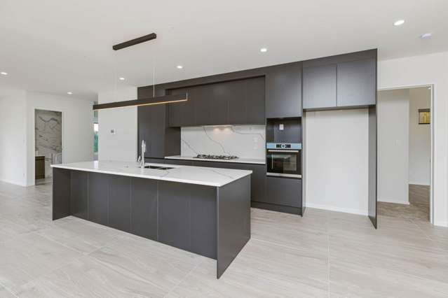 27 Bremner Ridge Street Flat Bush_1
