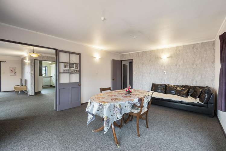 20 Springdale Grove Fitzherbert_10