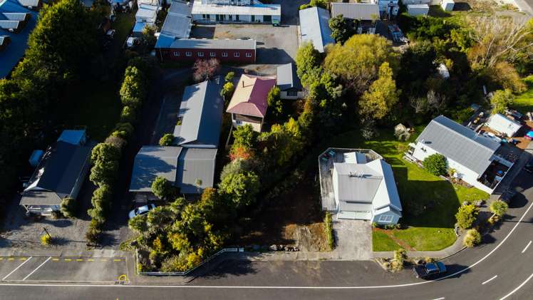 9 Tyne Street Ohakune_21