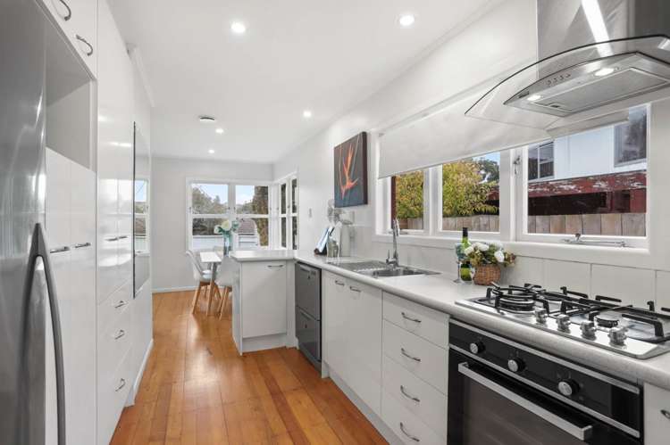 14 Fickling Avenue Mount Roskill_10