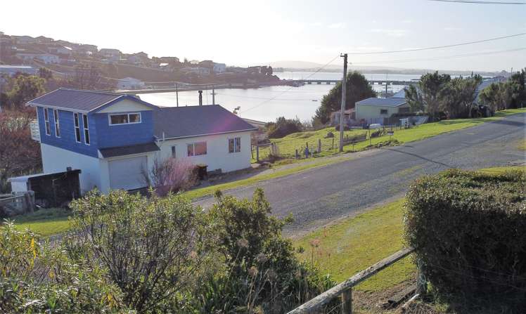 11 George Street Riverton_6