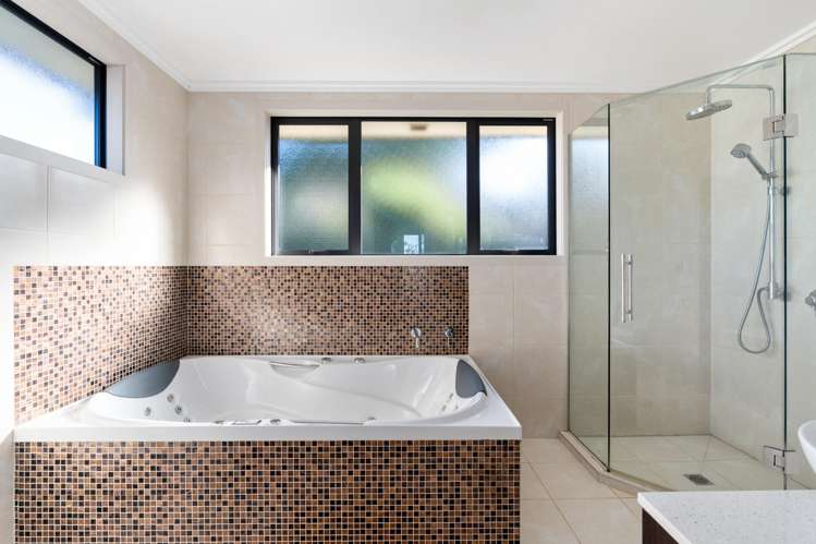 27 Erin Street Roslyn_32