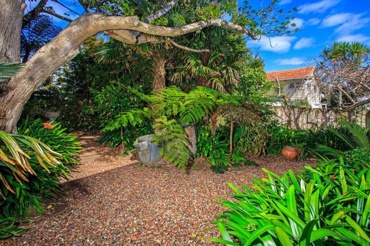 1/30 Clarence Road Northcote Point_8