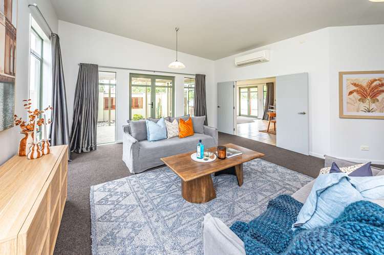 31 Norfolk Drive Otamatea_2