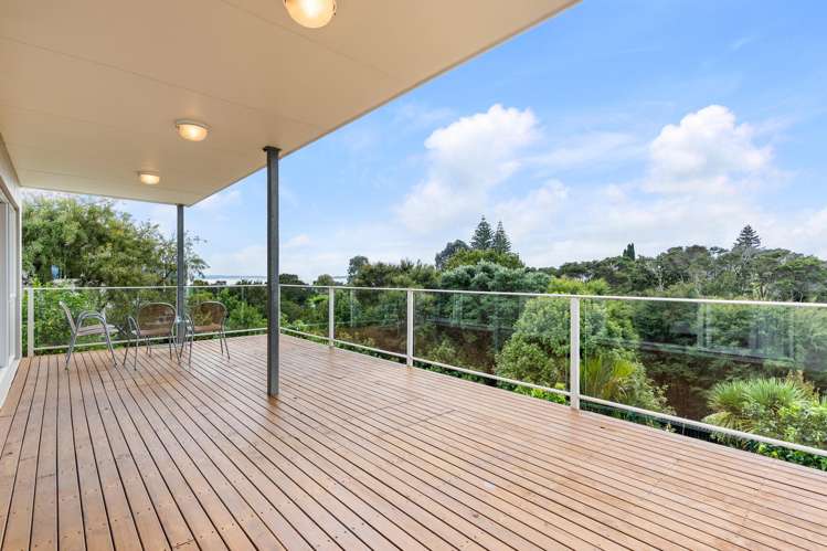 31 Omana Heights Drive Maraetai_16