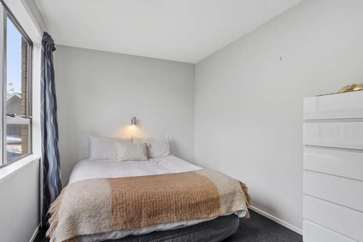 10 Bowie Drive Woodend_15