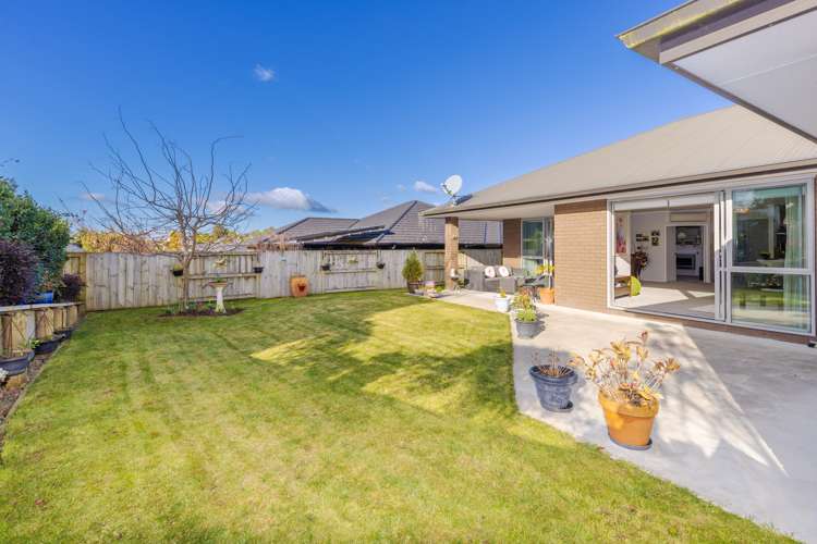 16 Carlingford Rise Dinsdale_21