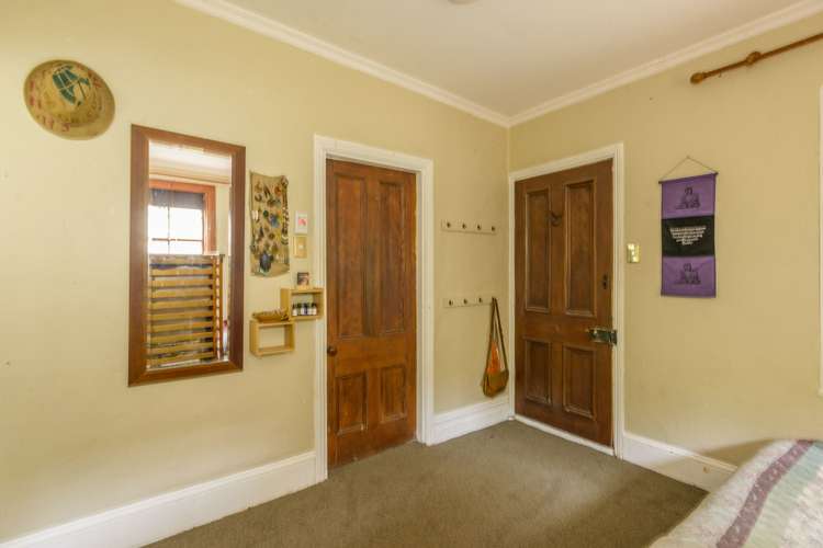 52 Hawkhurst Road Lyttelton_17