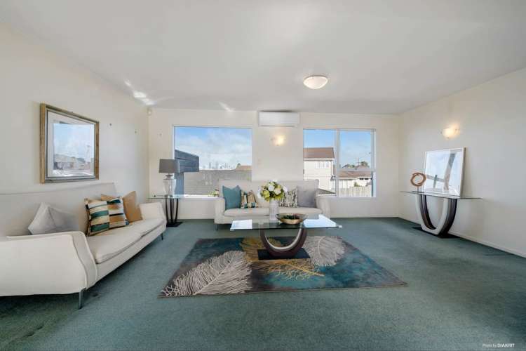 2/111 Sylvan Avenue Northcote_4