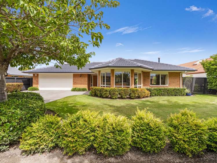 14 Edmund Storr Road_0