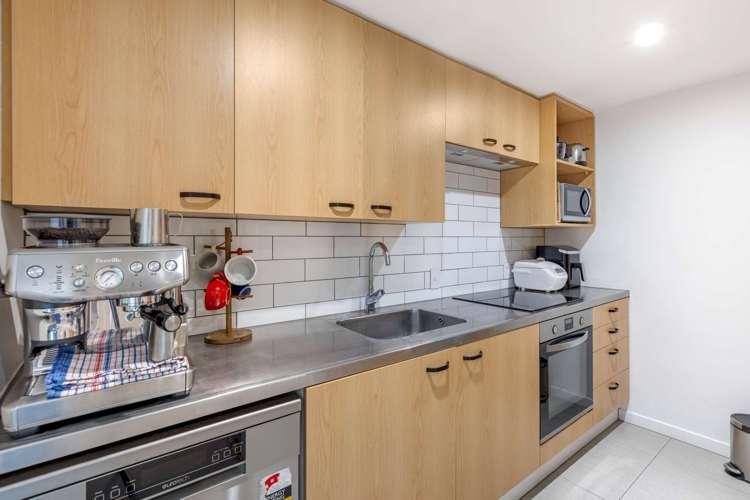 205/12 Latimer Square Christchurch Central_11