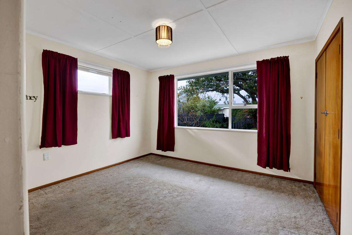 2 Charles Major Place_4