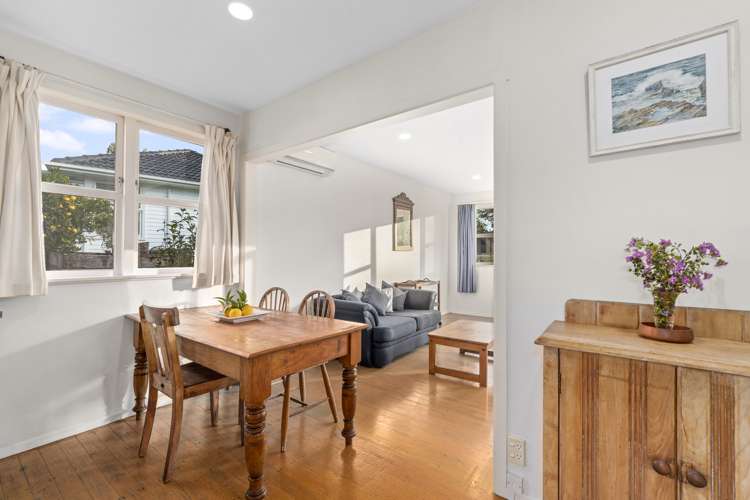 46 Melba Street Beach Haven_14