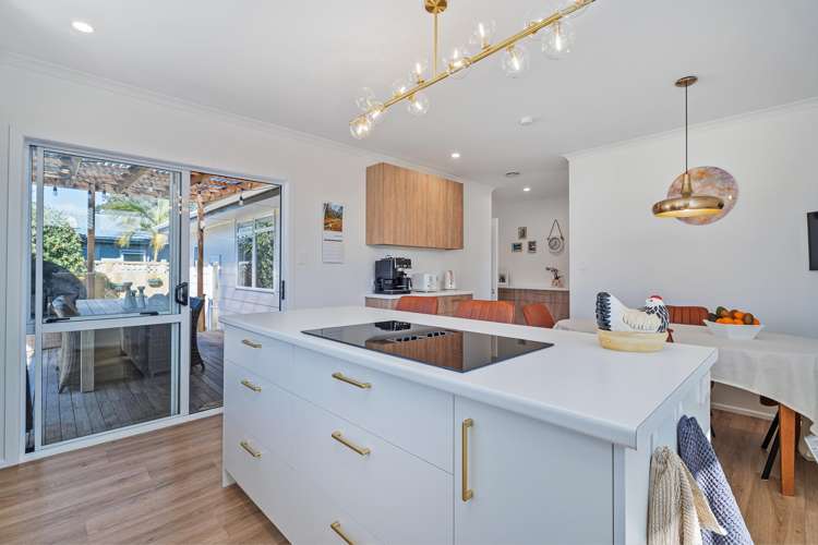 117 Robinson Road Whitianga_4