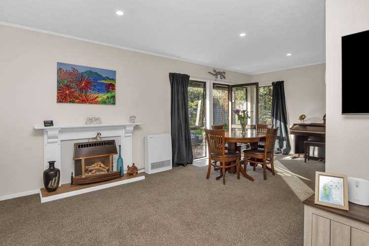 1/15 Pehi Kupa Street Waikanae_1