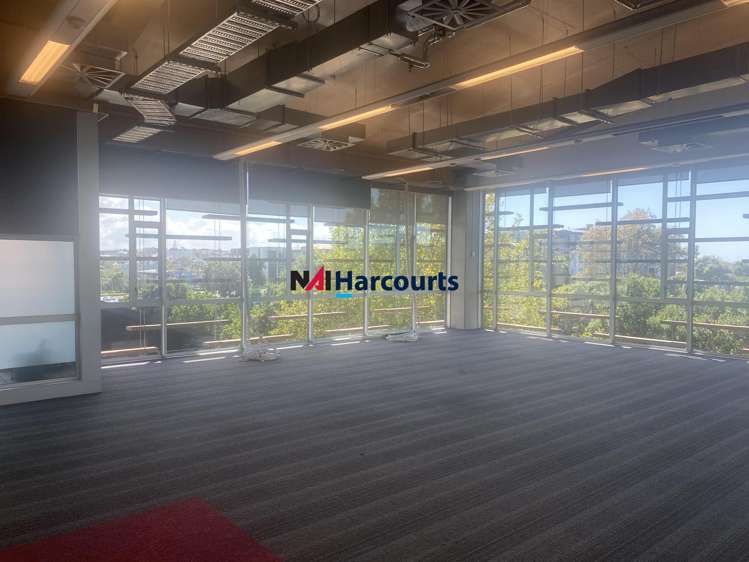 Address withheld Takapuna_10