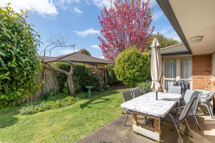 28 Newfield Drive Fairview Downs_13