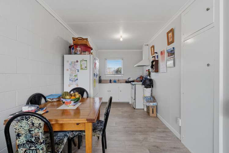 1-4/158 Crinan Street Appleby_5
