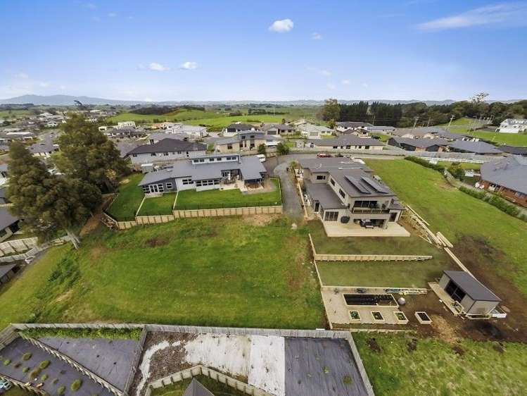 229d Baverstock Road Grandview Heights_8