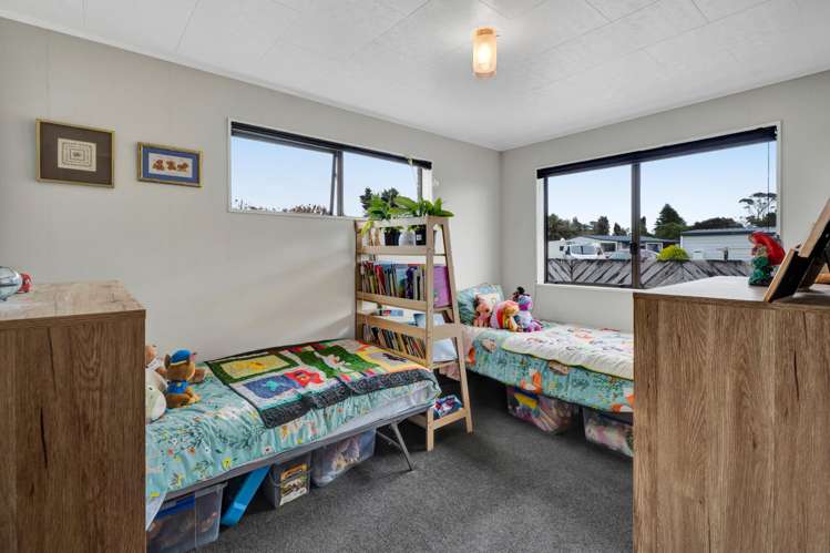 17 Caledonia Place Highlands Park_15