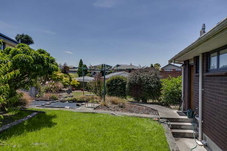 1 Lachlan Place Marchwiel_25